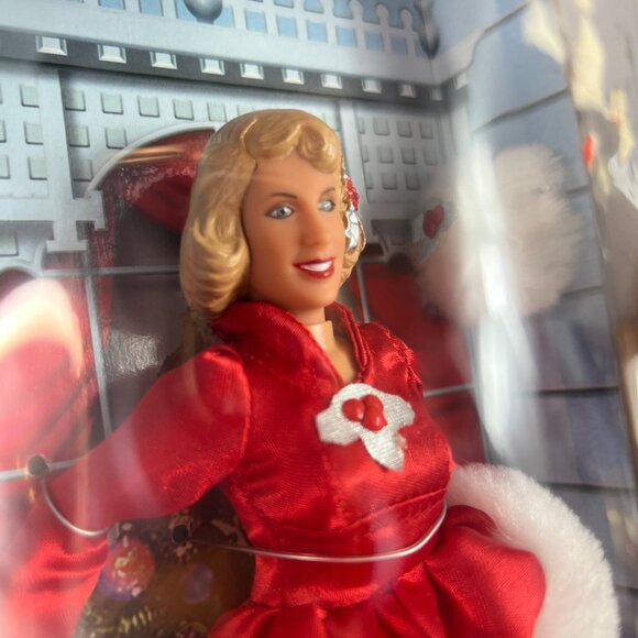 Irving Berlins White Christmas NEW IN BOX Betty Haynes Figure Rosemary Clooney - Picture 8 of 11